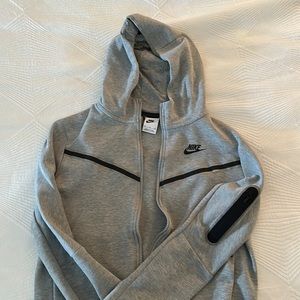 Boys grey Nike Tech zip up hoodie